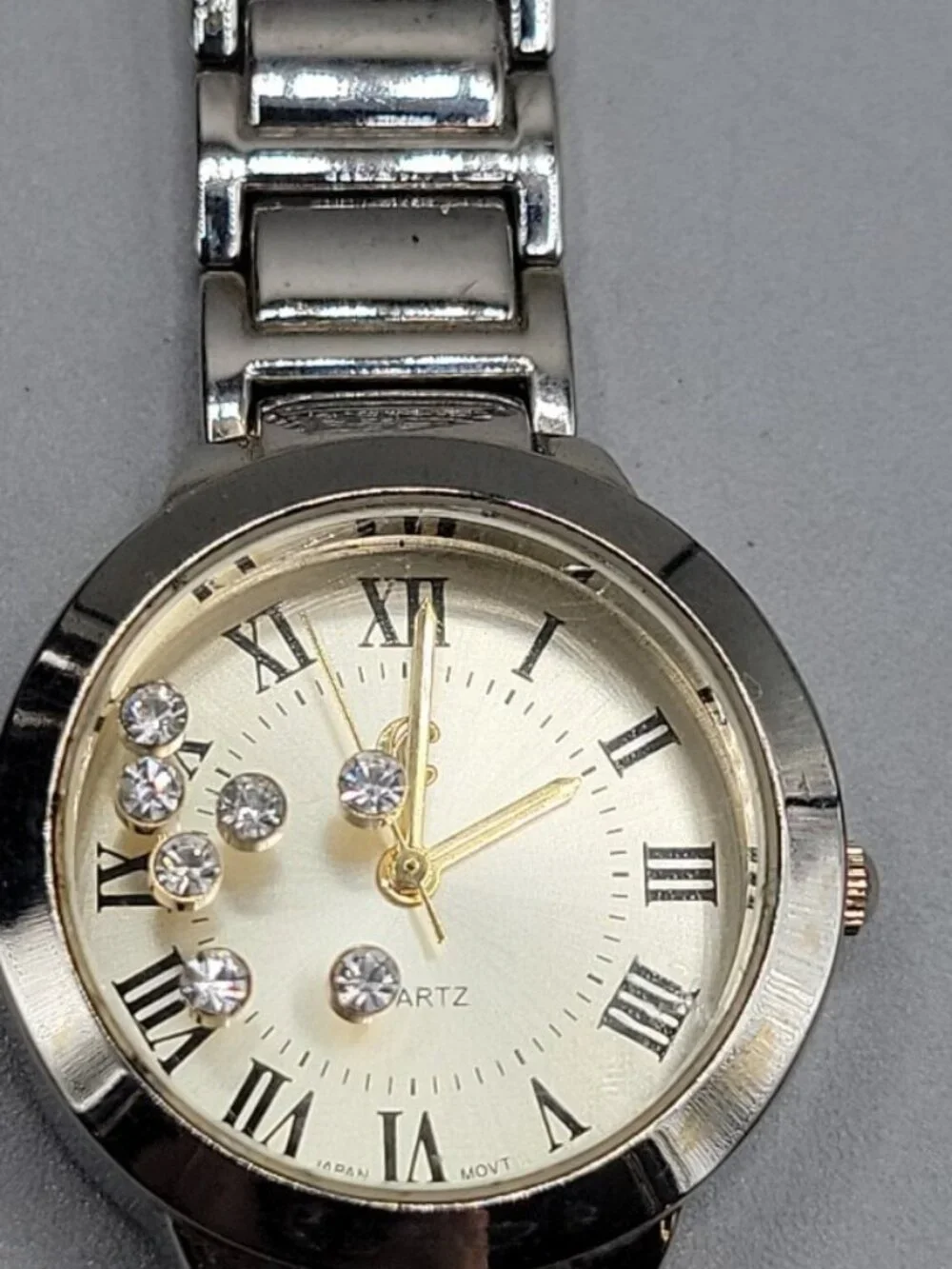 Vintage Charming Charlie Rhinestone Dazzle Ladies Quartz Watch RY4292GD 7